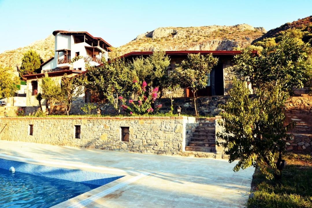 Pir Efes Konaklari Измир Екстериор снимка